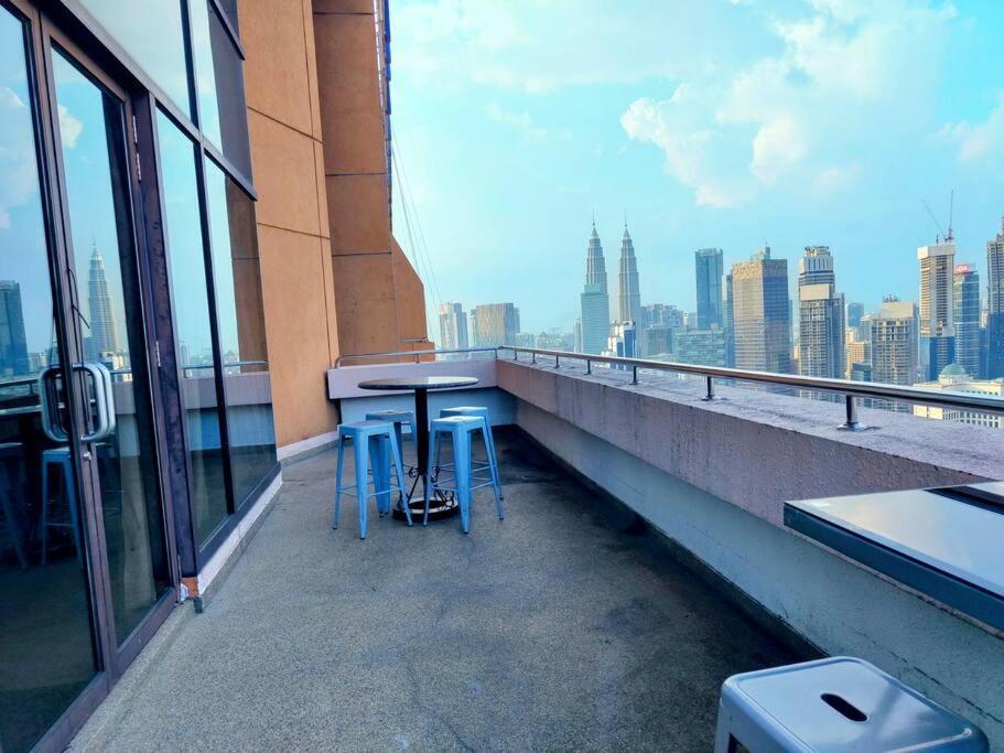 Pangsapuri Duplex Penthouse-lower Floor At Times Square Kuala Lumpur