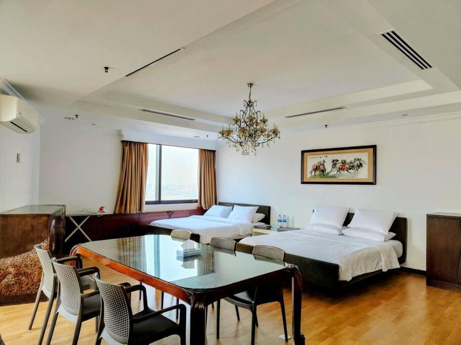 Duplex Penthouse-lower Floor At Times Square Pangsapuri *