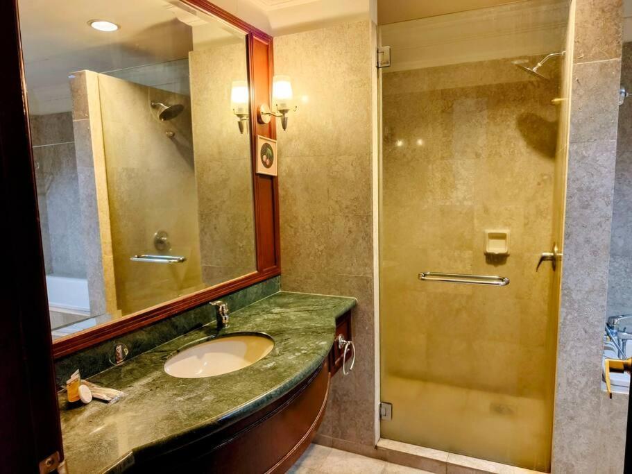 Pangsapuri Duplex Penthouse-lower Floor At Times Square *