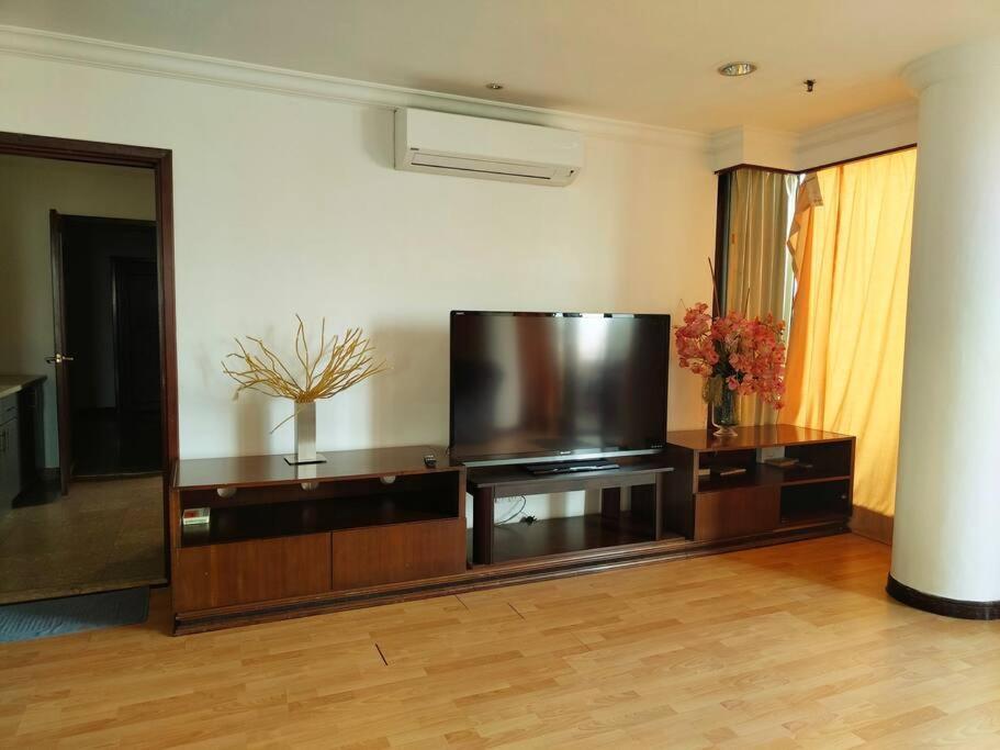 Duplex Penthouse-lower Floor At Times Square Pangsapuri *